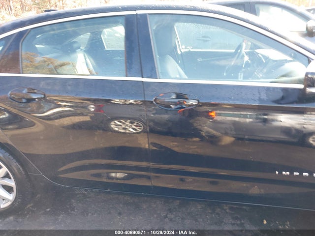 Chevrolet IMPALA 1LT 2017 1G1105S30HU201631 Image 13