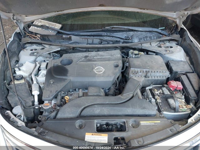 Nissan Altima 2.5 S 2015 1N4AL3AP0FN329923 Image 10