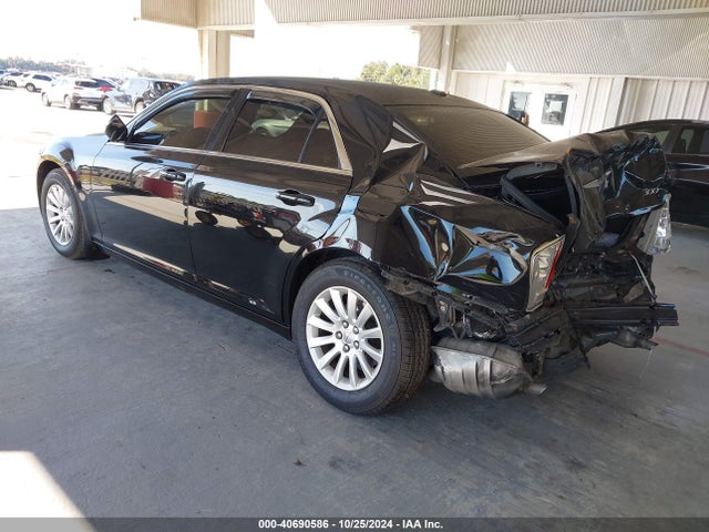 2C3CCAAG0EH327334 Chrysler 300