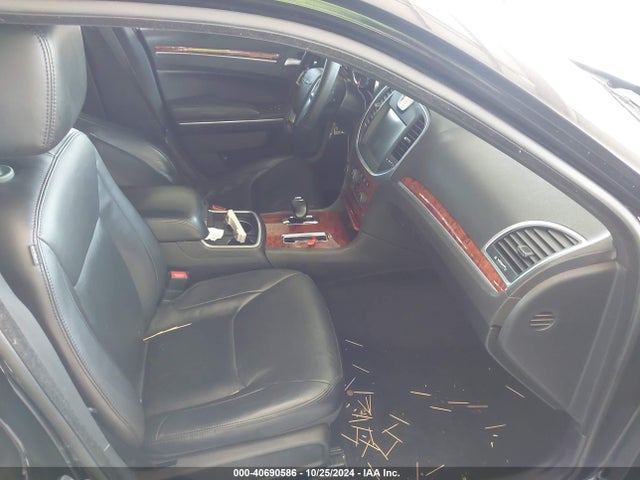 Chrysler 300 2014 2C3CCAAG0EH327334 Image 5