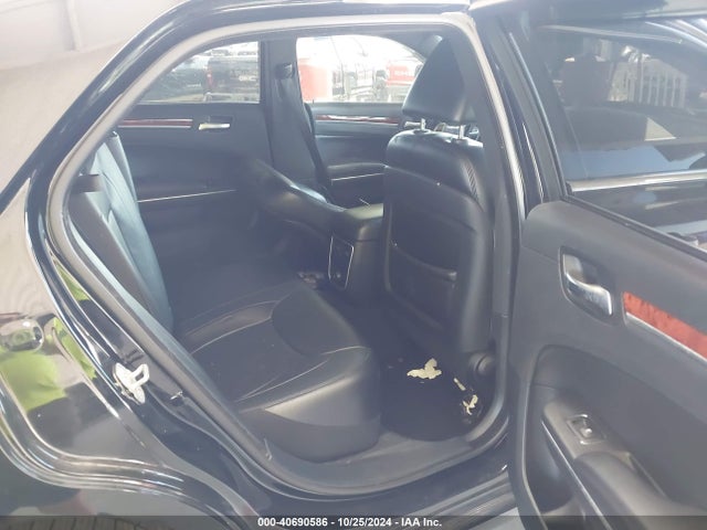 Chrysler 300 2014 2C3CCAAG0EH327334 Image 8