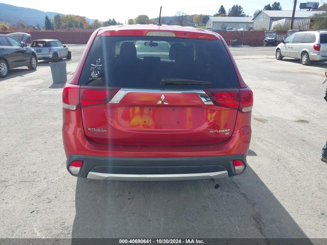 JA4AZ3A35GZ002492 Mitsubishi Outlander Se