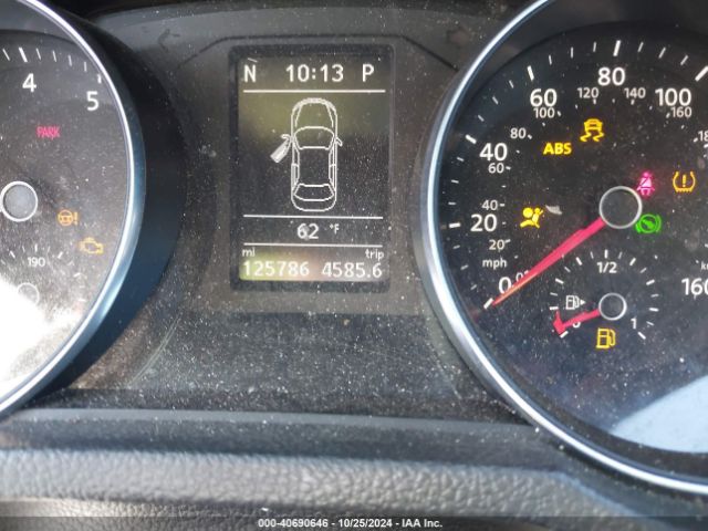 1VWBA7A32JC012249 Volkswagen Passat 2.0t Se