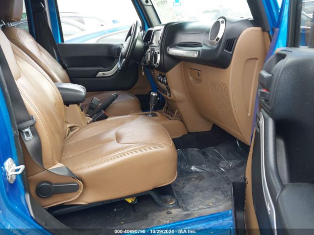 1C4BJWEG2FL510792 Jeep Wrangler Unlimited Sahara