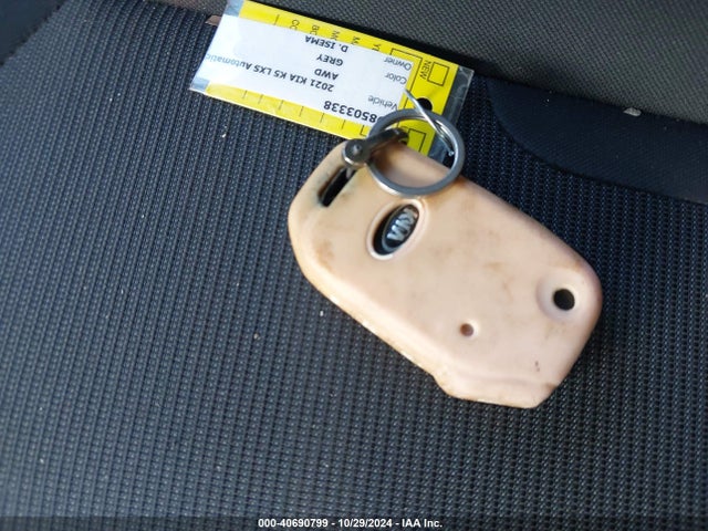 KIA K5 LXS 2021 5XXG14J25MG039979 Image 11
