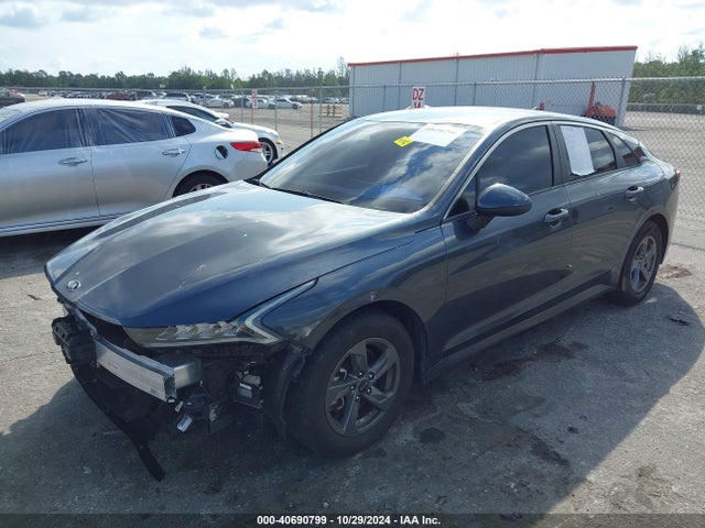 KIA K5 LXS 2021 5XXG14J25MG039979 Image 2