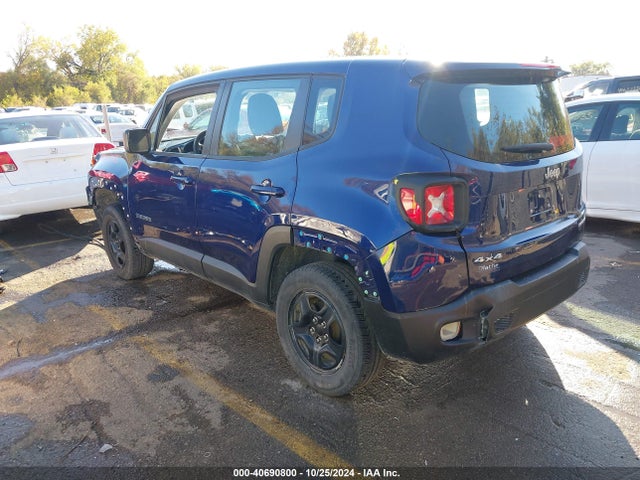 ZACCJBAT1GPE09742 Jeep Renegade Sport