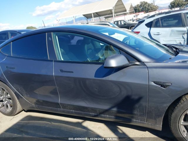 5YJ3E1EB9NF228568 Tesla Model 3 Long Range Dual Motor All-wheel Drive