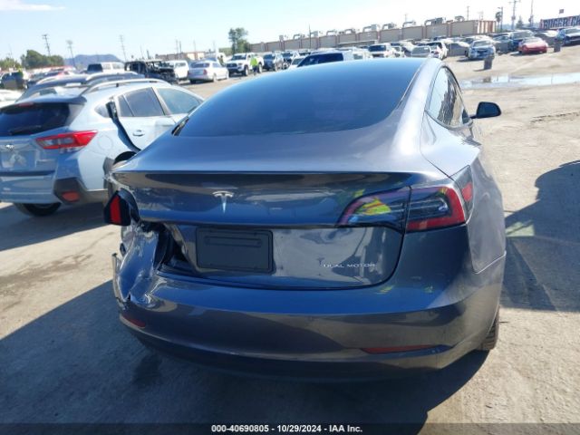 5YJ3E1EB9NF228568 Tesla Model 3 Long Range Dual Motor All-wheel Drive