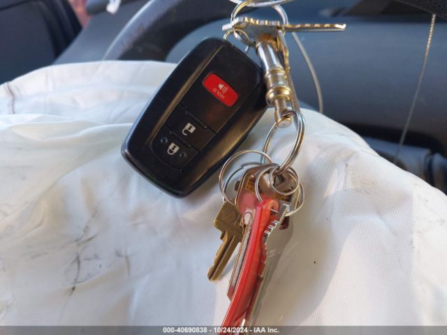 JTDKBRFU9G3017812 Toyota Prius Two