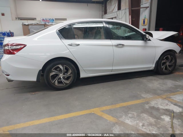 Honda ACCORD LX 2016 1HGCR2F32GA150648 Image 14