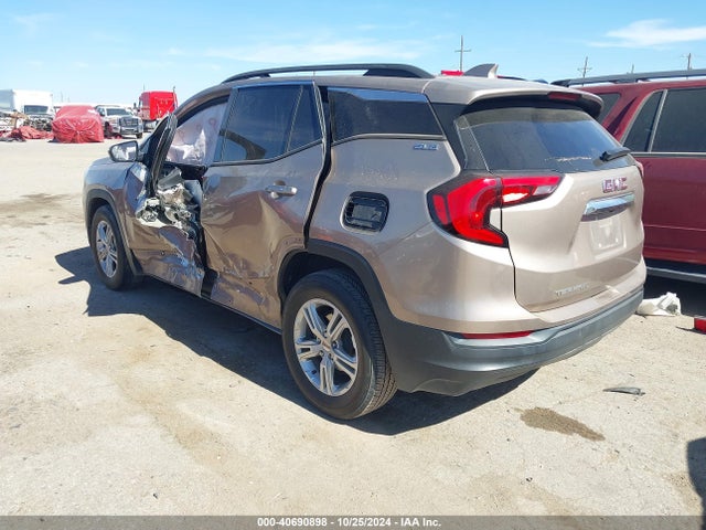 3GKALMEVXKL109440 GMC Terrain Sle