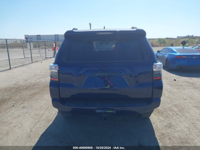 Toyota 4RUNNER SR5 2019 JTEBU5JR8K5732367 Image 15