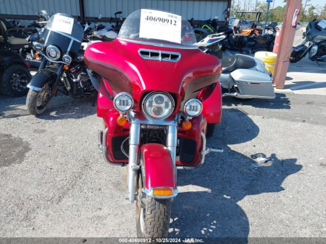 2018 HARLEY-DAVIDSON FLHTCUTG 1HD1MAD16JB858918 Photo 4