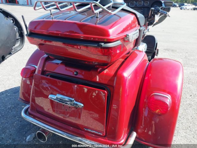 2018 HARLEY-DAVIDSON FLHTCUTG 1HD1MAD16JB858918 Photo 5