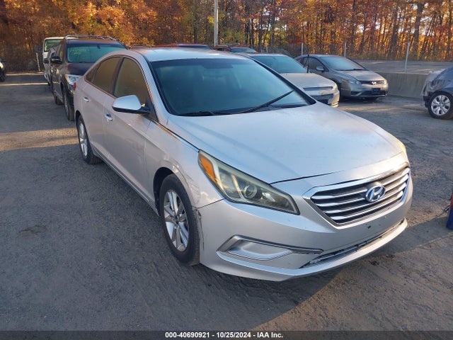 Hyundai SONATA SE 2016 5NPE24AF3GH369524 Image 1