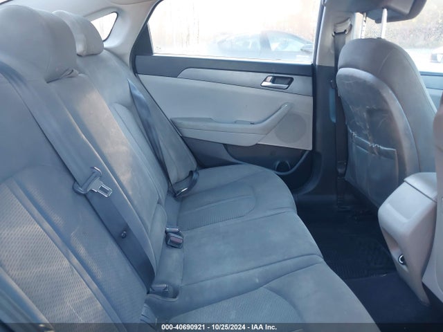 Hyundai SONATA SE 2016 5NPE24AF3GH369524 Image 8