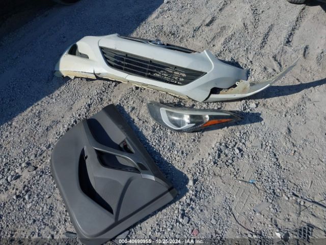 5NPDH4AE1GH714325 Hyundai ELANTRA SE