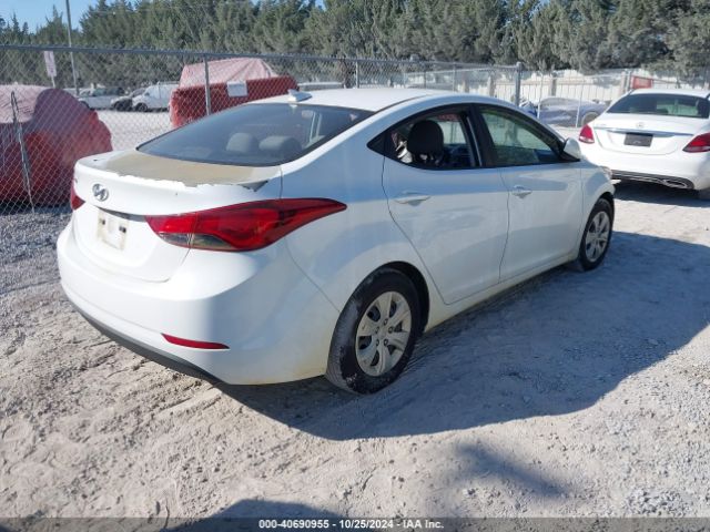 5NPDH4AE1GH714325 Hyundai ELANTRA SE