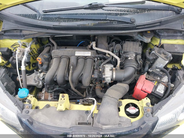 Honda FIT LX 2016 JHMGK5H55GX000792 Image 10