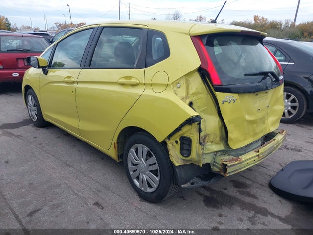 Honda FIT LX 2016 JHMGK5H55GX000792 Image 3