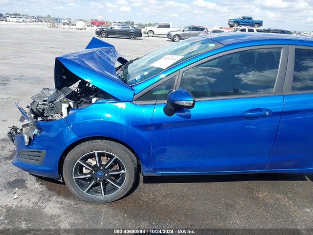 Ford FIESTA SE 2019 3FADP4EJ9KM159918 Image 18