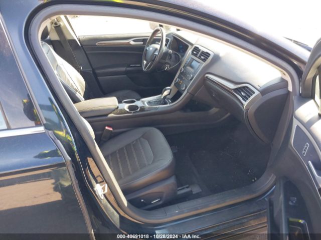 3FA6P0HD2ER145762 Ford FUSION SE