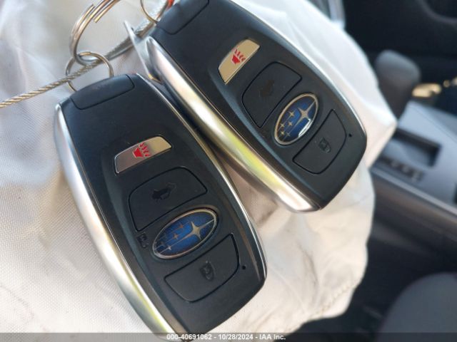 JF1GUAFC3R8353606 Subaru Impreza Sport 5-door