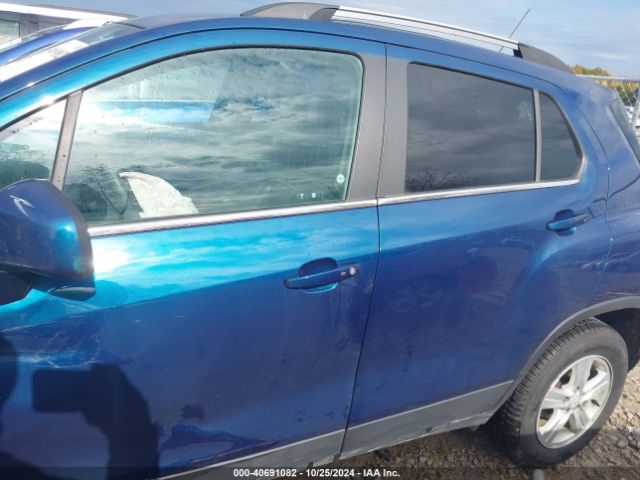 KL7CJPSB7LB330225 Chevrolet Trax Awd Lt