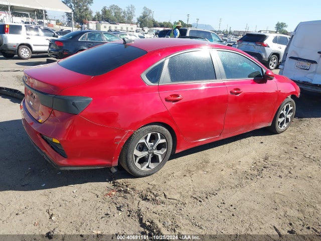 KIA Forte Lxs 2021 3KPF24AD9ME395547 Image 4