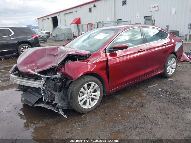 Chrysler 200 Limited 2015 1C3CCCABXFN657460 Image 2