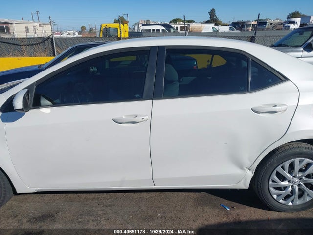 Toyota COROLLA LE 2019 5YFBURHE5KP946167 Image 14