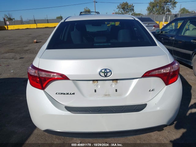 Toyota COROLLA LE 2019 5YFBURHE5KP946167 Image 16
