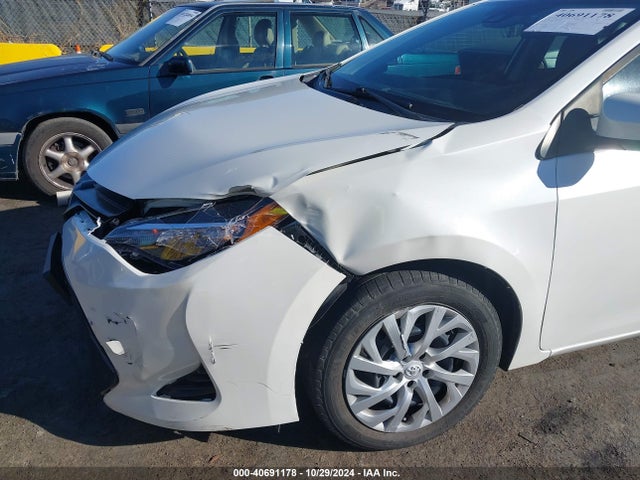 Toyota COROLLA LE 2019 5YFBURHE5KP946167 Image 6
