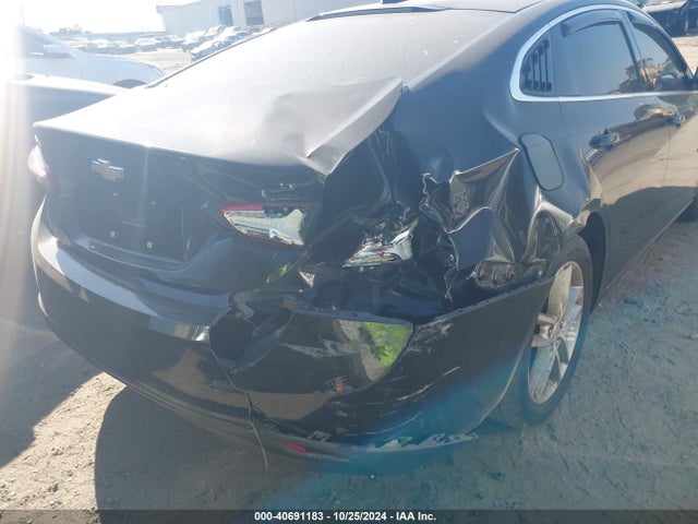 1G1ZD5ST4LF094989 Chevrolet Malibu Fwd Lt