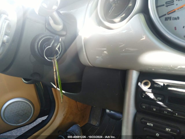 2002 MINI COOPER WMWRC33402TE12788 Photo 10