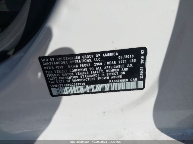 1VWAT7A33GC062818 Volkswagen Passat 1.8t S
