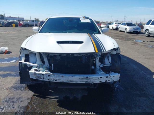 2C3CDXHG1NH228060 Dodge Charger Gt Rwd