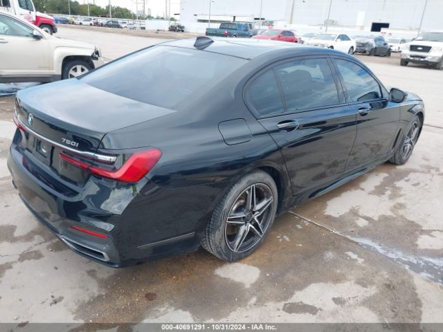2022 BMW 750 WBA7U2C00NCK03130 Photo 3