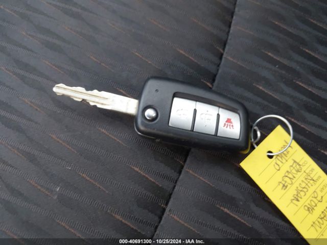 5N1AT2MV8JC759150 Nissan ROGUE S