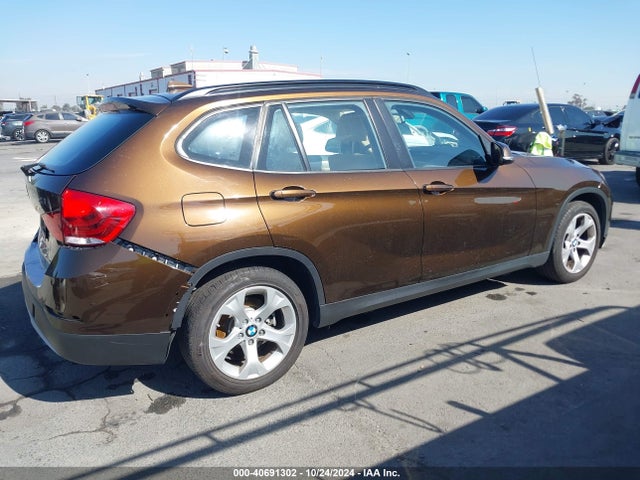 BMW X1 Sdrive28i 2015 WBAVM1C59FV317579 Image 13