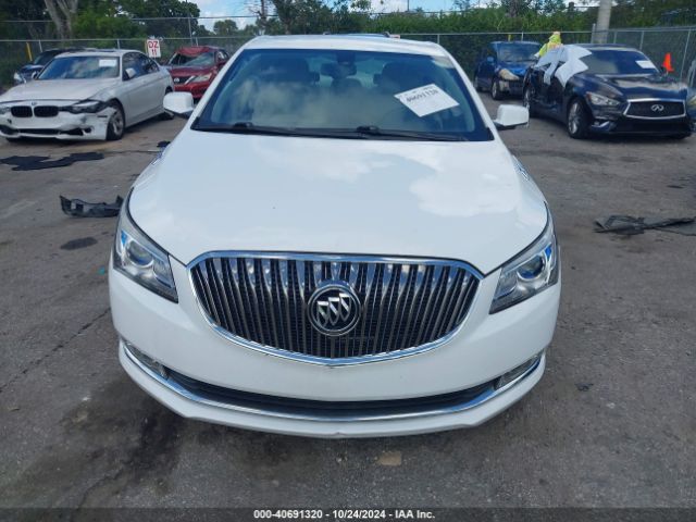 1G4GB5G37GF155931 Buick Lacrosse Leather