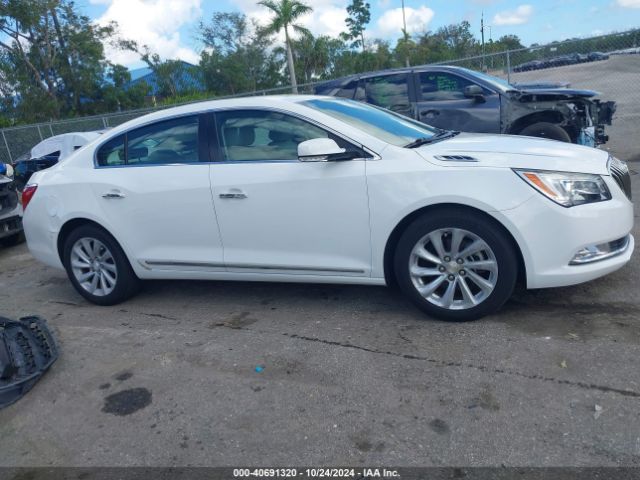 1G4GB5G37GF155931 Buick Lacrosse Leather