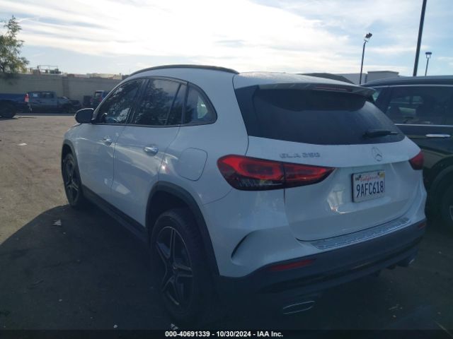 W1N4N4GB6NJ321150 Mercedes-Benz GLA 250