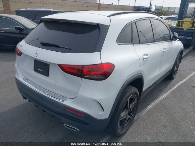 W1N4N4GB6NJ321150 Mercedes-Benz GLA 250