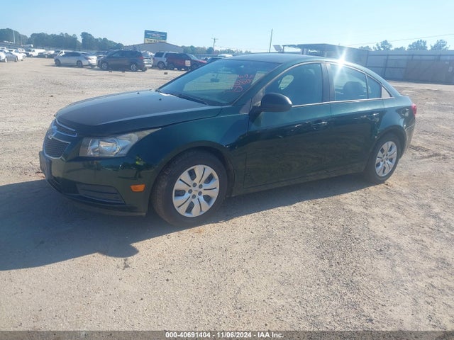 Chevrolet Cruze Ls Manual 2014 1G1PB5SH8E7176956 Image 2