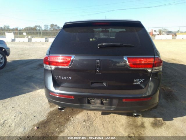 2LMDJ8JK3EBL08699 Lincoln MKX