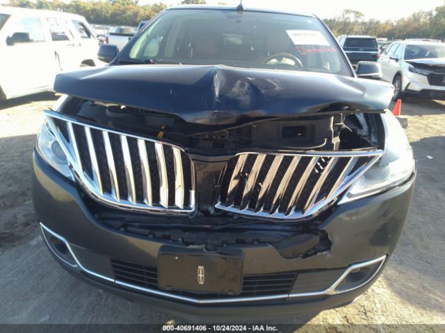 2LMDJ8JK3EBL08699 Lincoln MKX