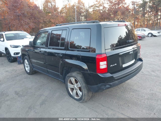 1C4NJRFB1ED898320 Jeep Patriot Latitude