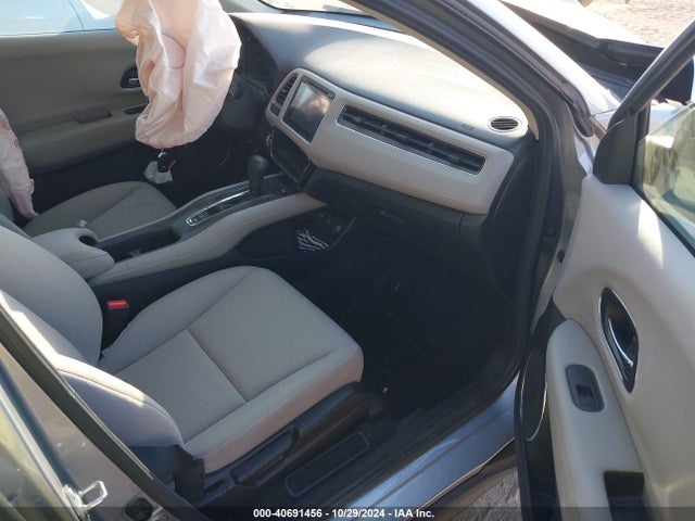 Honda HR-V EX 2017 3CZRU6H57HM701068 Image 5
